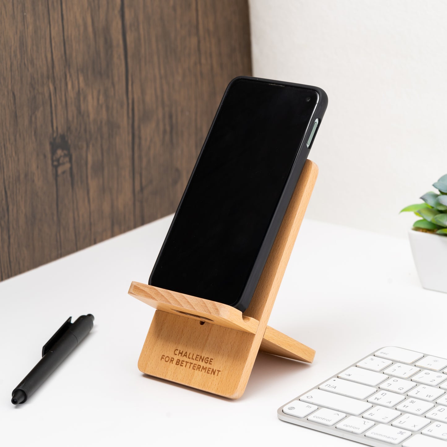 Interlocked Phone Stand